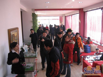 09大連樓市第一開 機(jī)場(chǎng)新區(qū)鑫境界起價(jià)6380元引關(guān)注